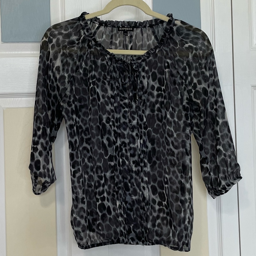 Express Black and Gray Leopard Animal Print 3/4‎ Sleeve Sheer Blouse Sz S